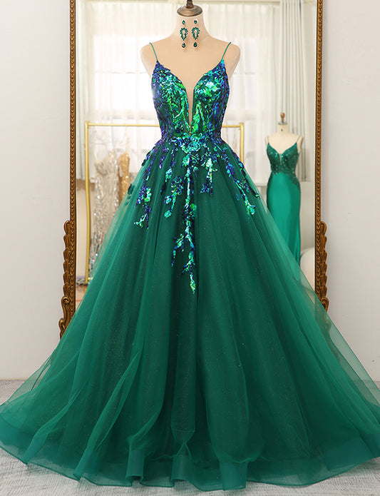 Robe de bal de fin d'année en vert foncé à col en V profond avec applications