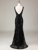 Robe formelle longue sirène à paillettes noires et plumes