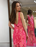 Robe de bal de fin d'année en paillettes fuchsia