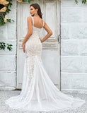 Robe de mariée sirène ivoire avec traîne et dentelle