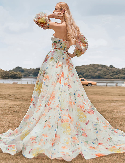 Robe de mariée à traîne florale ivoire avec manches