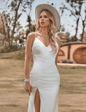 Robe de mariée sirène simple en satin boho ivoire avec fente