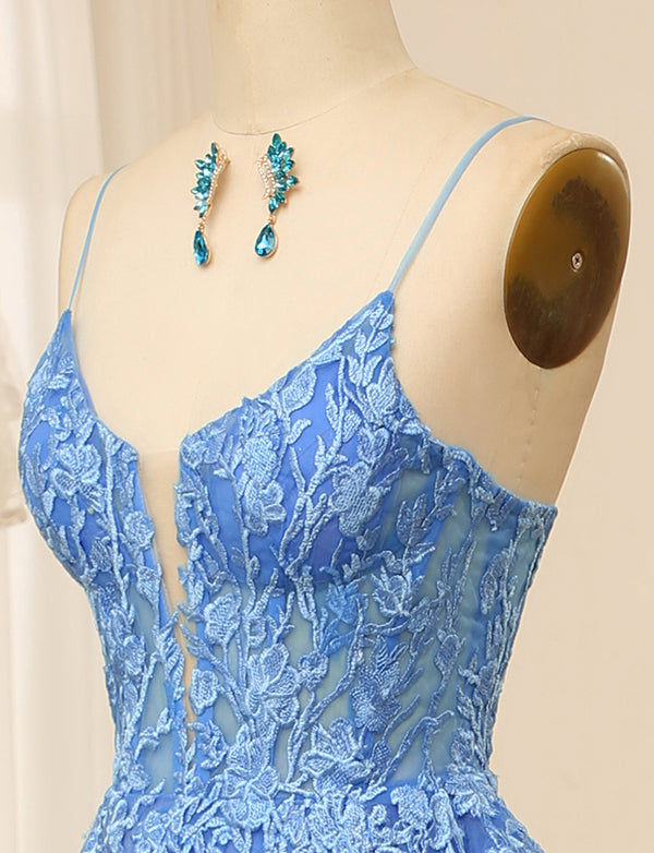Robe de bal de fin d'année bleue à bretelles spaghetti avec applications