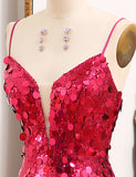 Robe de bal de fin d'année à bretelles pailletées Fuchsia avec fente