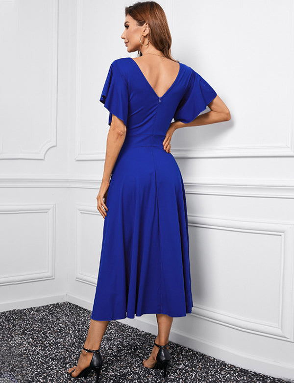 Robe de Cocktail Volantée à Manches Courtes