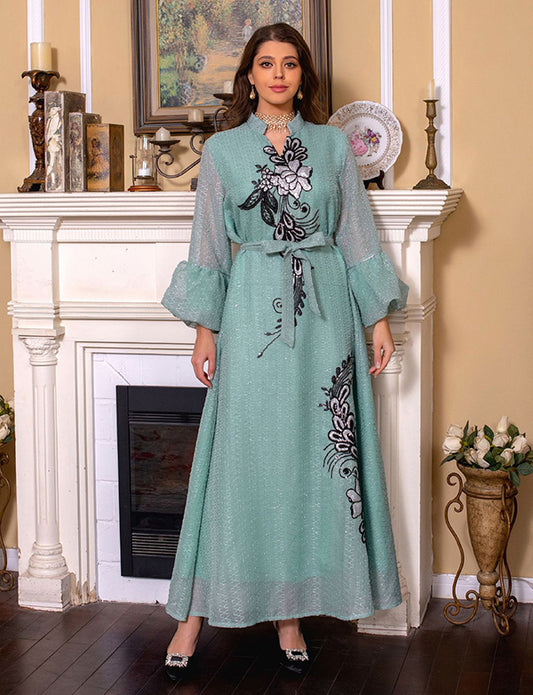 Élégante broderie vert clair Robe longue Abaya