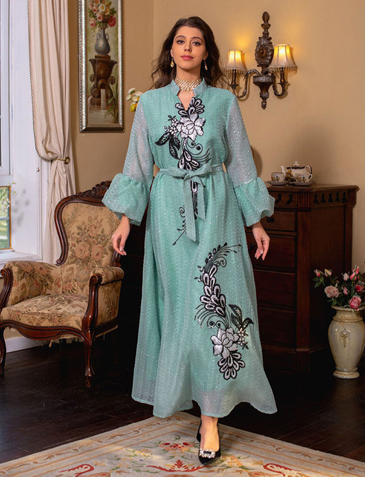 Élégante broderie vert clair Robe longue Abaya