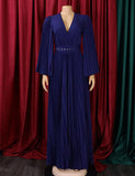 Robe à col en V et ourlet plissé sexy et pressé