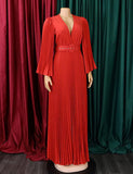 Robe à col en V et ourlet plissé sexy et pressé