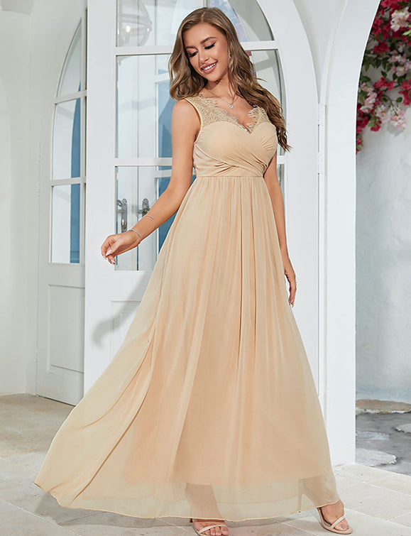 Robe d'été élégante en mousseline de soie abricot