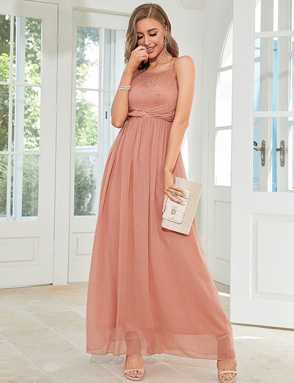 Robe dos nu brodée à taille haute
