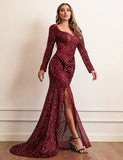 Robe bordeaux à manches longues et sequins
