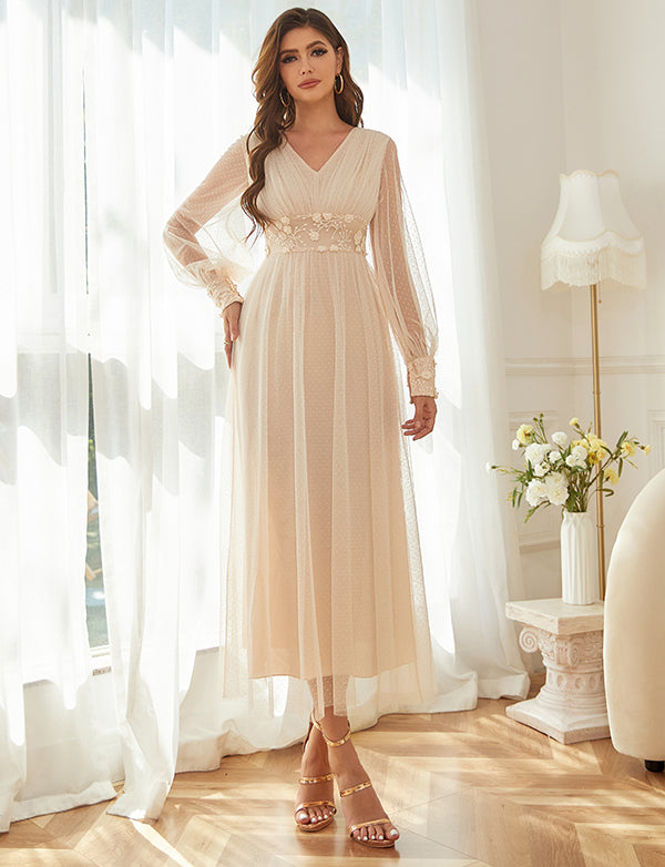 Robe de Soirée en Dentelle Douce et Élégante