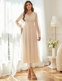 Robe de Soirée en Dentelle Douce et Élégante